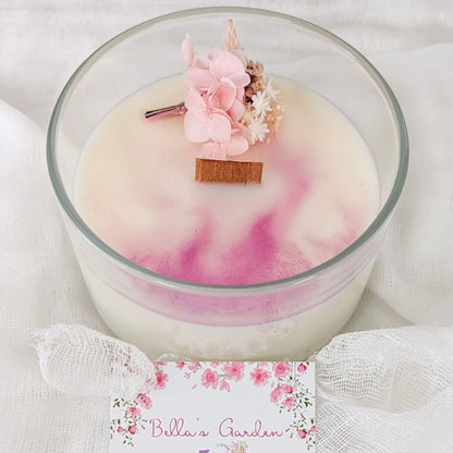 Bella's Garden Candle