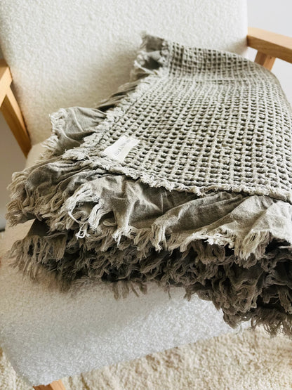 Mama and Tochter Organic Cotton Bamboo Waffle Throw Blankets