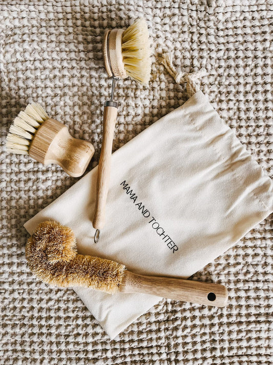 Mama and Tochter - Set of 3 Wooden Kitchen Brushes